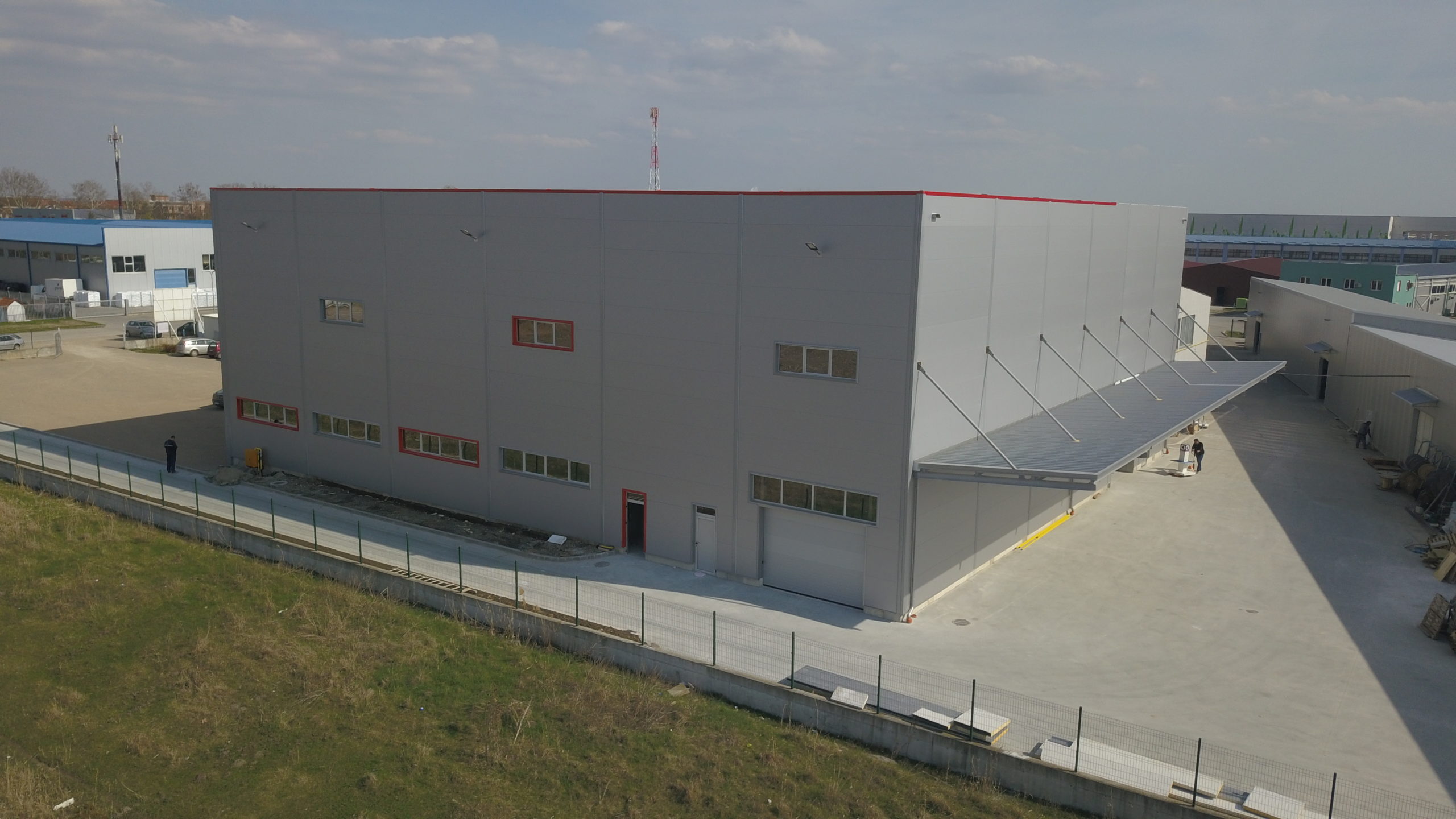 Skladište repromaterijala Metal-flex – Industrijska zona, Nova Pazova